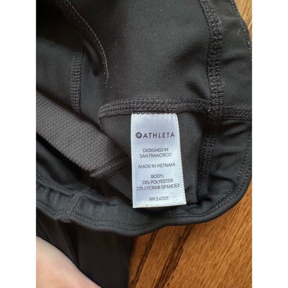 Athleta Salutation Stash Pocket Tight Black Leggings in Black. EUC! - Picture 3 of 4